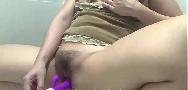  Pinay Wife Finger Her Self Using Her Favorite Toy